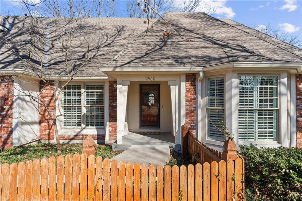 12908 West 84th Street Lenexa, KS 66215 - Photo 3 of 47