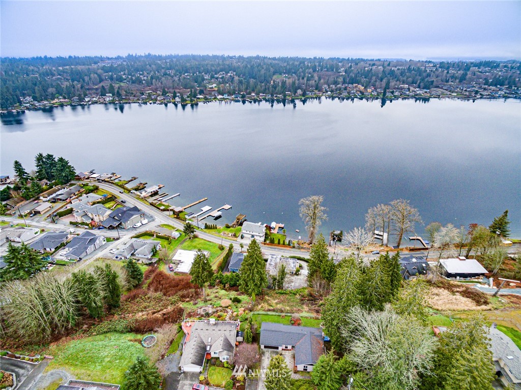 404 Rhodora Heights Road Lake Stevens, WA 98258 - Photo 3 of 35 Gallery Image 3