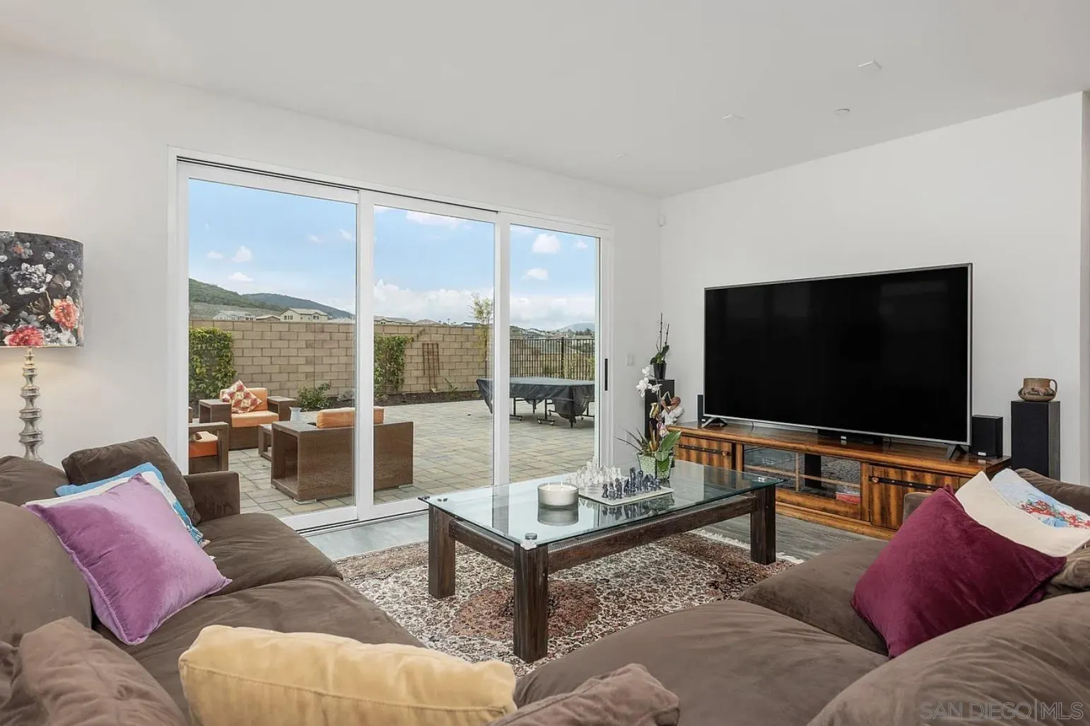 1013 Crestline Road San Marcos, CA 92069 - Photo 16 of 38