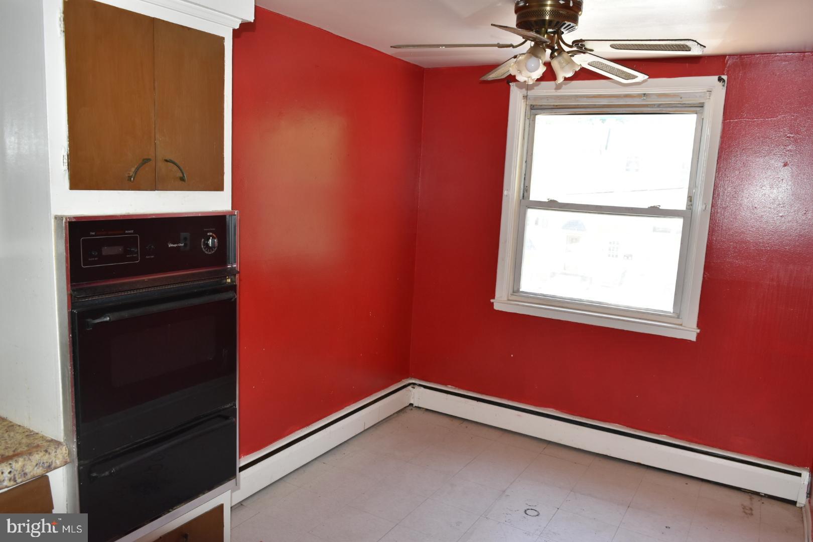 2801 Angus Road Philadelphia, PA 19114 - Photo 6 of 18
