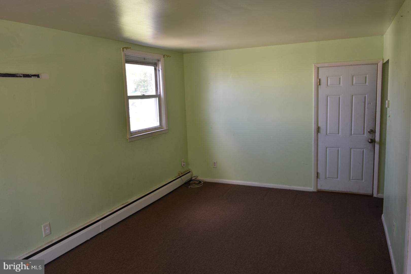 2801 Angus Road Philadelphia, PA 19114 - Photo 9 of 18