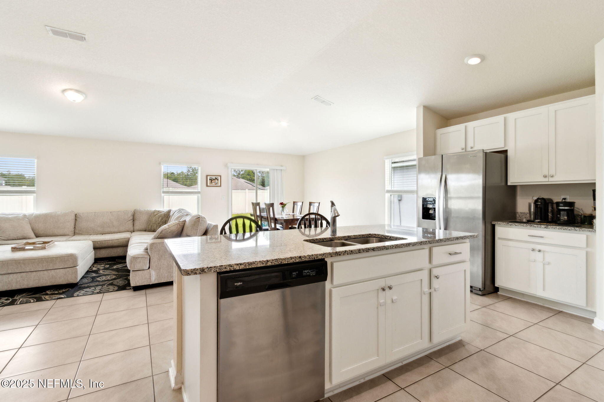 86256 Express Court Yulee, FL 32097 - Photo 8 of 27 Kitchen with View to Back Yard