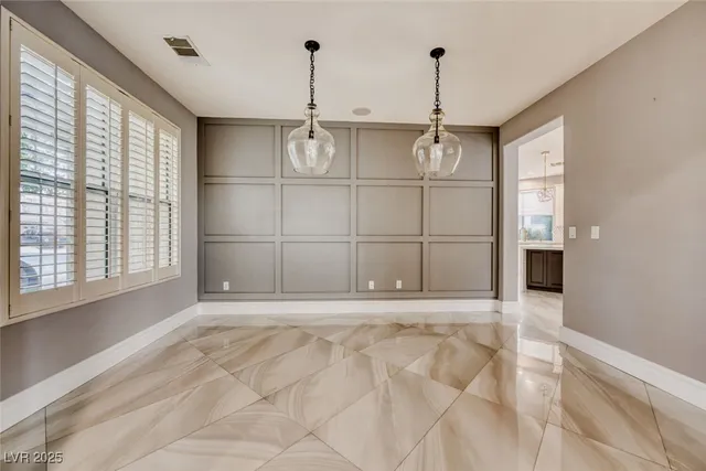 $7,200 | 136 South Buteo Woods Lane, Las Vegas, NV 89144