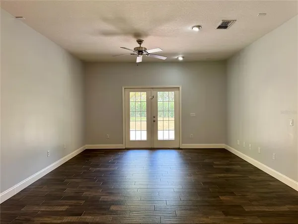 $2,950 | 9975 Indigo Bay Circle, Orlando, FL 32832