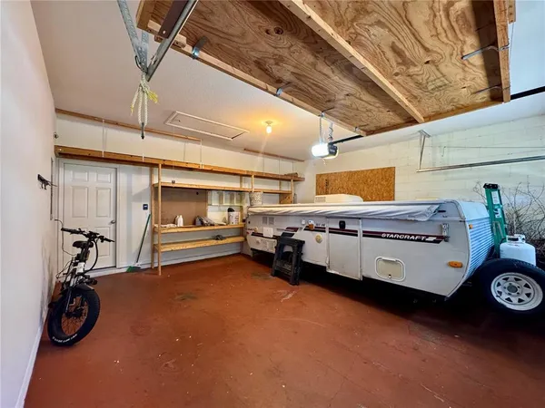 $2,950 | 9975 Indigo Bay Circle, Orlando, FL 32832