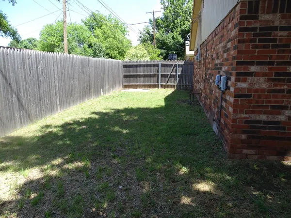 $975 | 4818 66th Street, Unit B, Lubbock, TX 79414