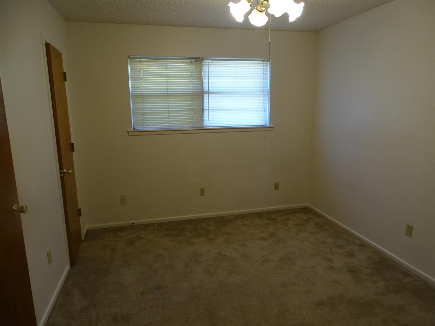 4818 66th Street, Unit B Lubbock, TX 79414 - Photo 10 of 22 Photo 10