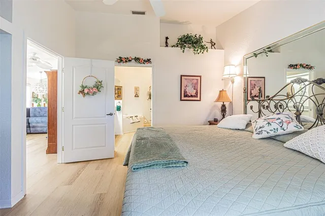 $325,000 | 21502 Woodstork Lane, Lutz, FL 33549