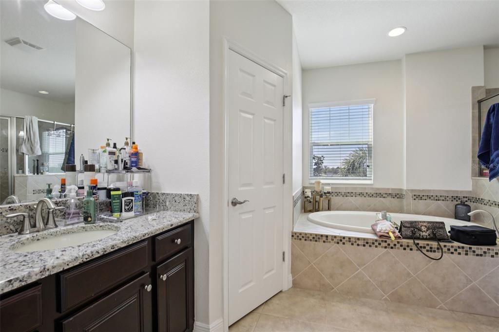7112 Paradiso Drive Apollo Beach, FL 33572 - Photo 26 of 39