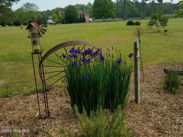 $475,000 | 1052 North Creek Drive, Bath, NC 27808