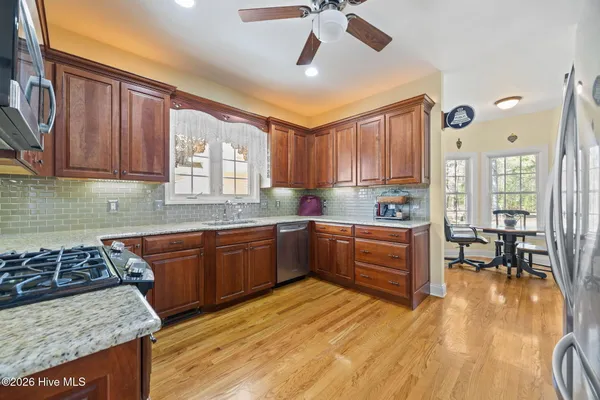 $475,000 | 1052 North Creek Drive, Bath, NC 27808