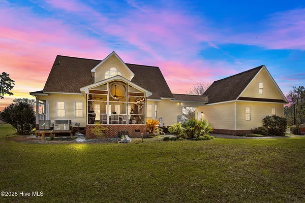 $475,000 | 1052 North Creek Drive, Bath, NC 27808