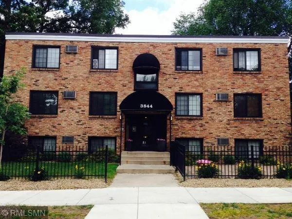 $109,990 | 3844 Nicollet Avenue, Unit 304, Minneapolis, MN 55409