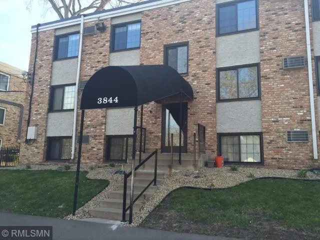 $114,990 | 3844 Nicollet Avenue, Unit 304, Minneapolis, MN 55409