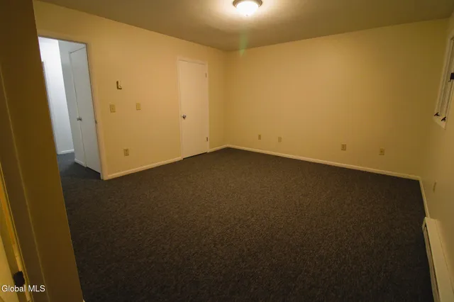 $290,000 | 20 Heartwood Court, Clifton Park, NY 12065