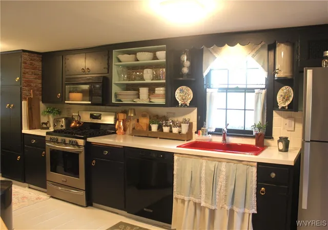 $299,900 | 78 Evans Street, Amherst, NY 14221