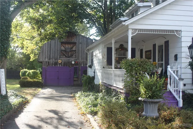 $299,900 | 78 Evans Street, Amherst, NY 14221