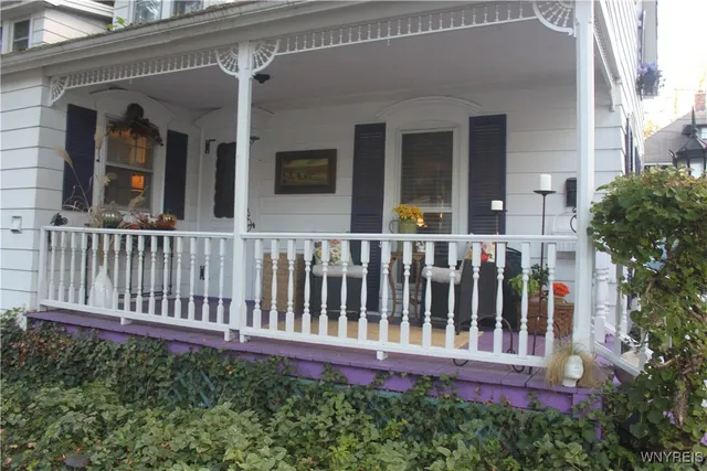 $299,900 | 78 Evans Street, Amherst, NY 14221