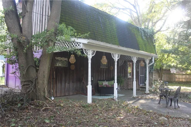 $299,900 | 78 Evans Street, Amherst, NY 14221