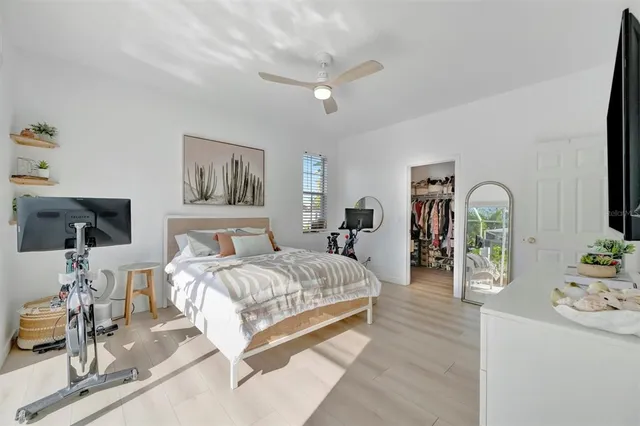 $624,000 | 5390 Matthew Court, Sarasota, FL 34231