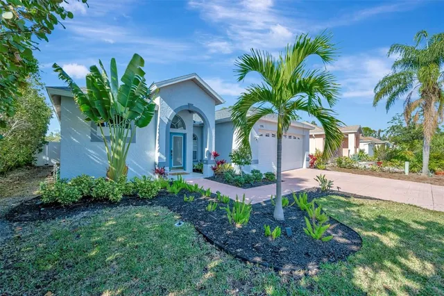 $624,000 | 5390 Matthew Court, Sarasota, FL 34231