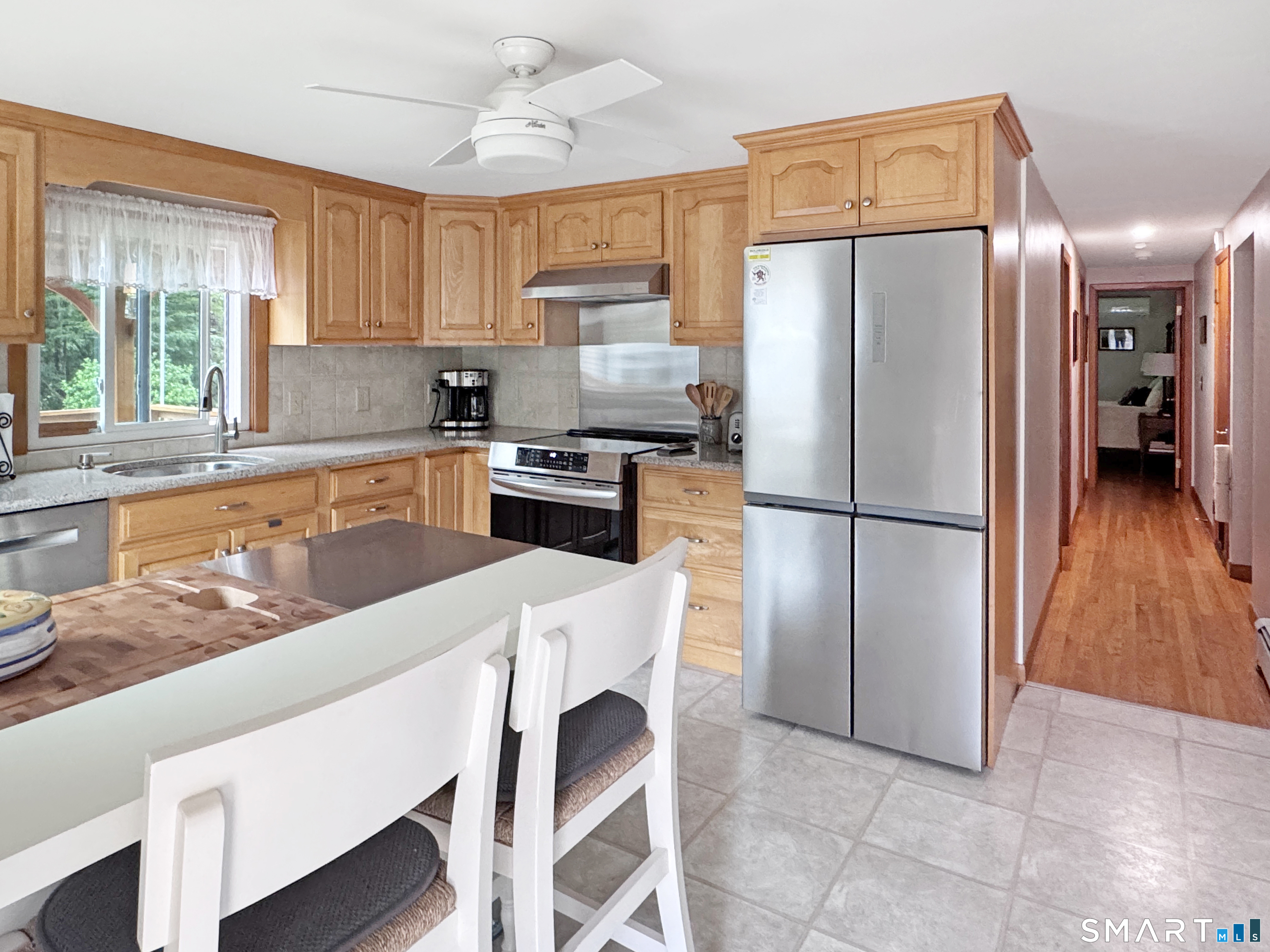 95 Stoddards Wharf Road Ledyard, CT 06339 - Photo 8 of 36