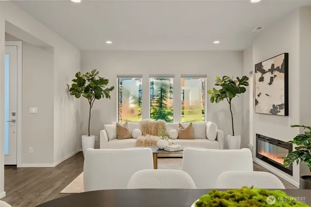 $680,000 | 33475 Three Lakes Lane, Black Diamond, WA 98010