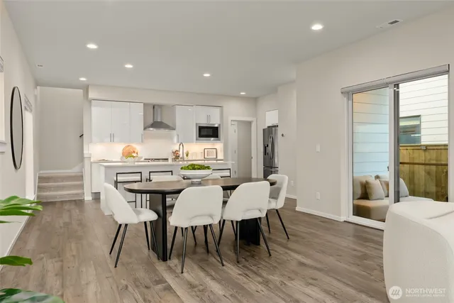 $680,000 | 33475 Three Lakes Lane, Black Diamond, WA 98010