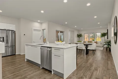 $680,000 | 33475 Three Lakes Lane, Black Diamond, WA 98010