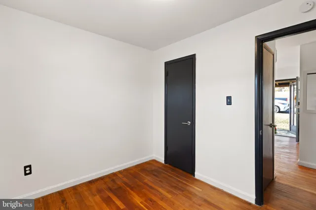 $2,795 | 2444 South Culpeper Street, Arlington, VA 22206