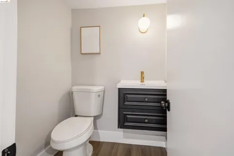 $1,485,000 | 5765 Manila Avenue, Oakland, CA 94618
