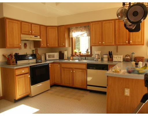 120 Fox Hill Road Bernardston, MA 01337 - Photo 6 of 29 Gallery Image 6