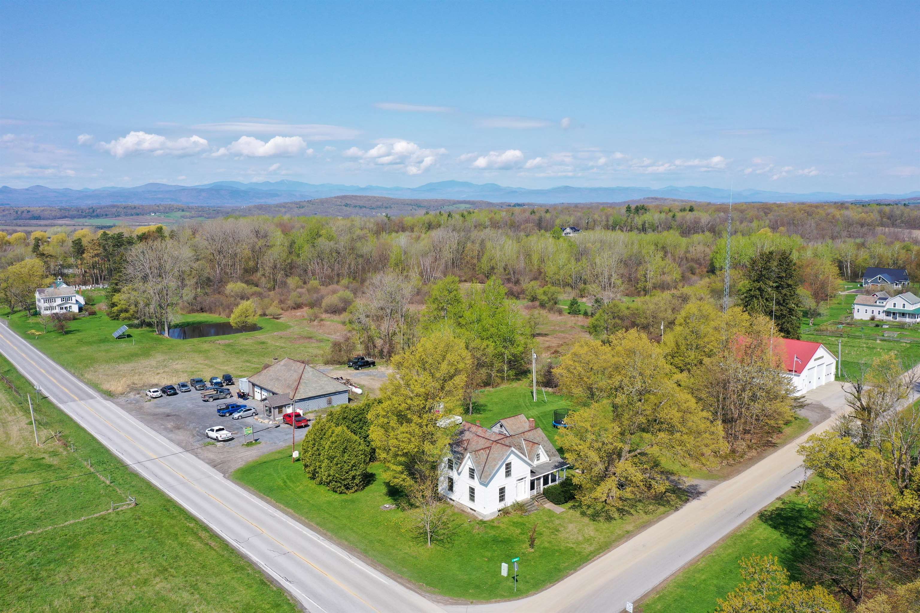 19 North Bingham Street Cornwall, VT 05753 - Photo 5 of 30
