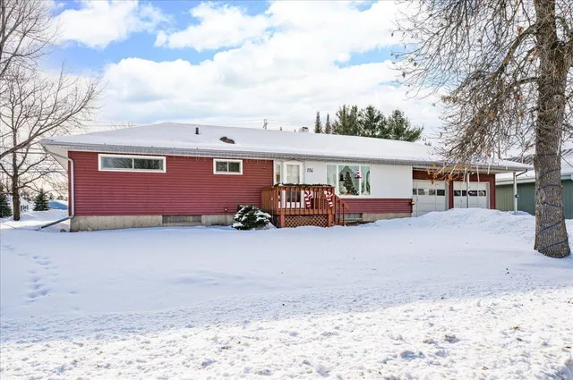 $200,000 | 236 Wyandotte Road, Hoyt Lakes, MN 55750