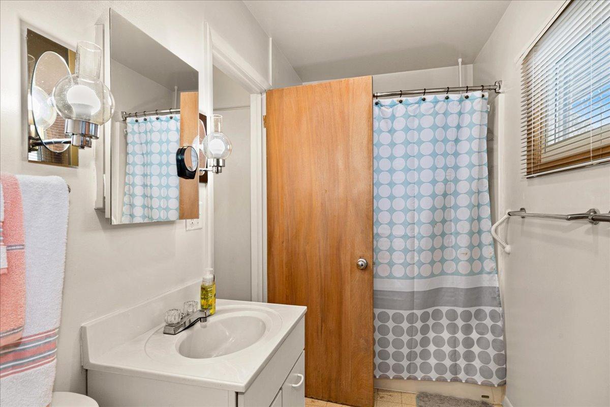 236 Wyandotte Road Hoyt Lakes, MN 55750 - Photo 24 of 31