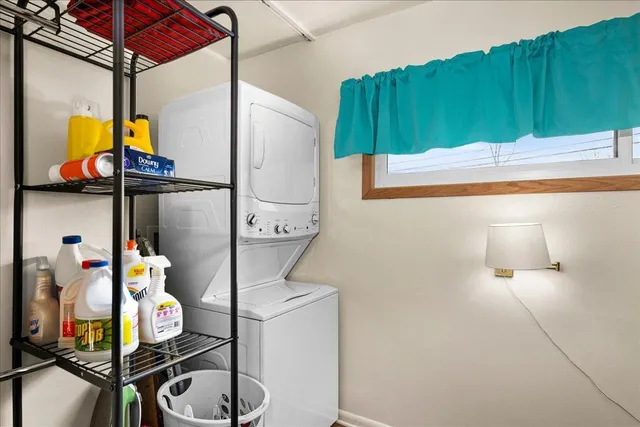 $200,000 | 236 Wyandotte Road, Hoyt Lakes, MN 55750