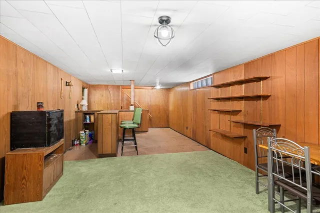 $200,000 | 236 Wyandotte Road, Hoyt Lakes, MN 55750