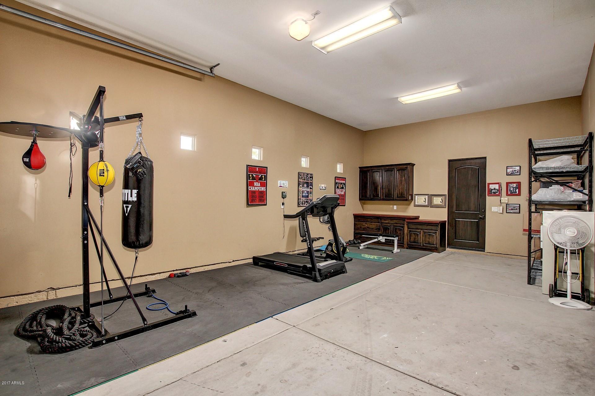 1455 North Tomahawk Road Apache Junction, AZ 85119 - Photo 38 of 51 garage gym