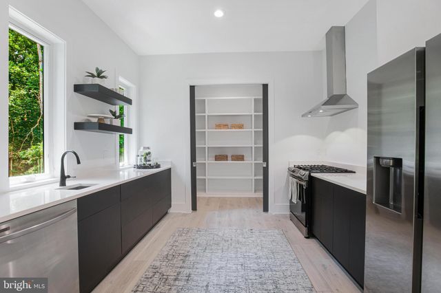 $3,300,000 | 7003 River Oaks Drive, McLean, VA 22101