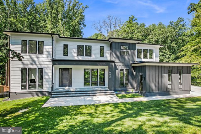 $3,300,000 | 7003 River Oaks Drive, McLean, VA 22101