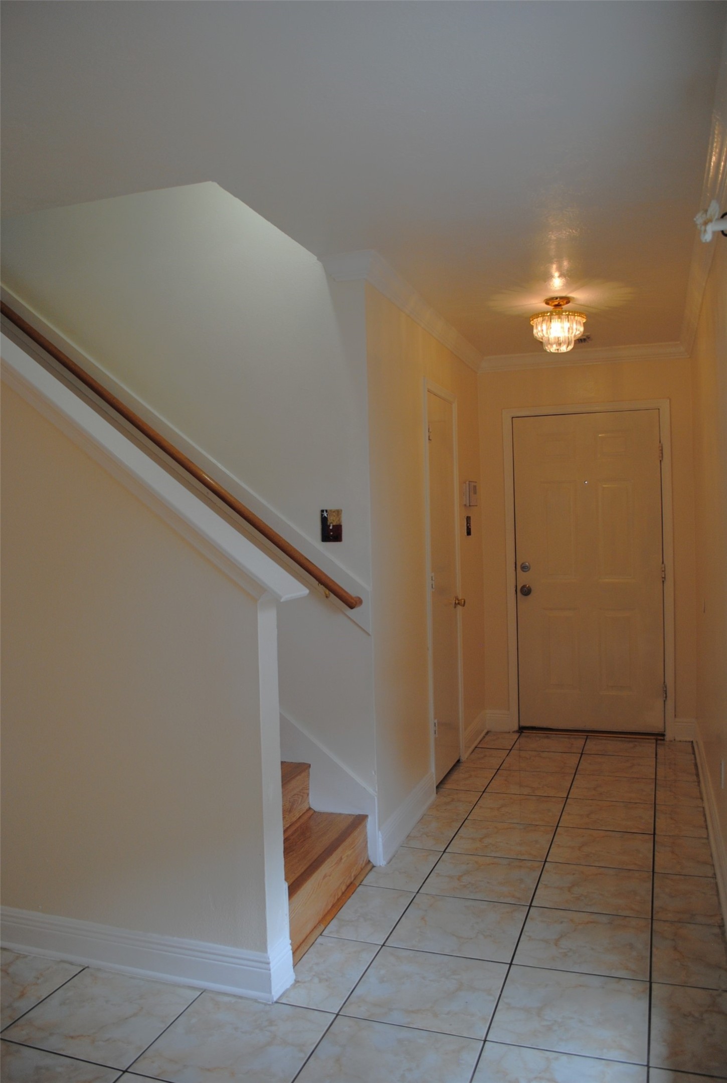 3910 Starbridge Pointe Lane Katy, TX 77449 - Photo 18 of 39 a view of entryway