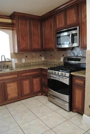 $2,200 | 3910 Starbridge Pointe Lane, Katy, TX 77449