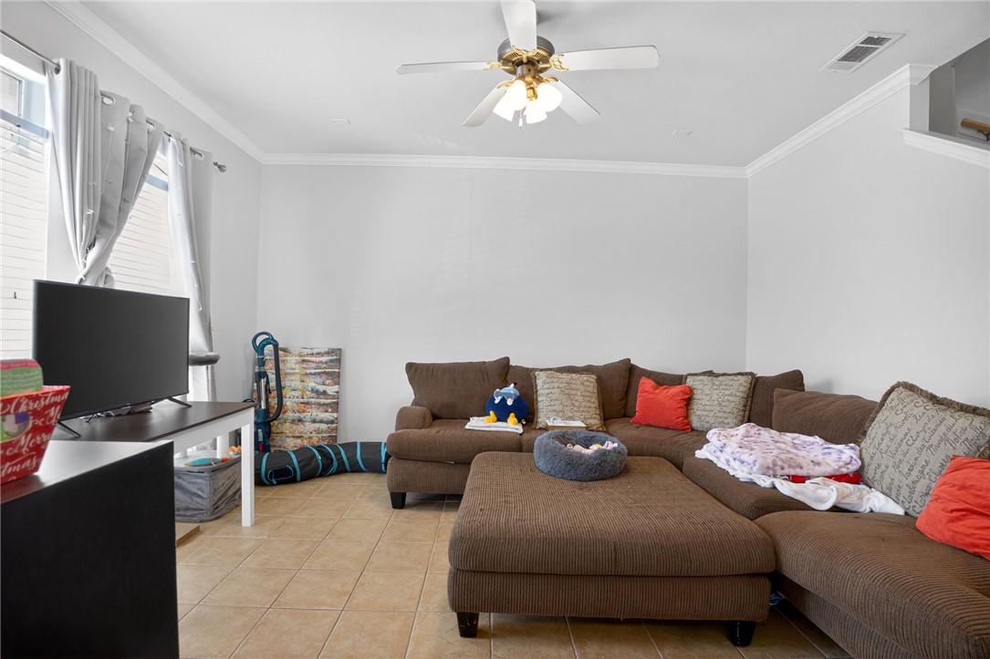 1001 Krenek Tap Road, Unit 1304 College Station, TX 77840 - Photo 4 of 28