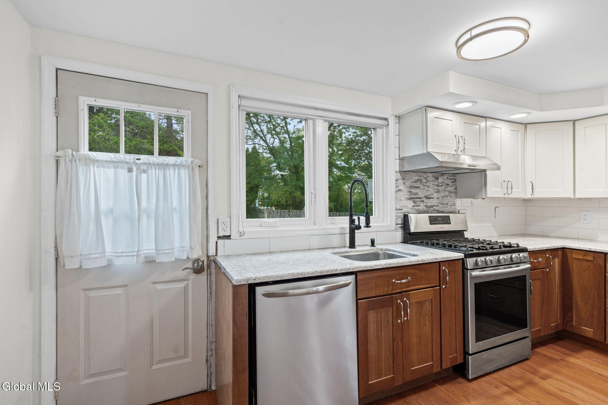 4414 Frederick Road Guilderland, NY 12009 - Photo 18 of 56 24-web-or-mls-4414-frederick-rd