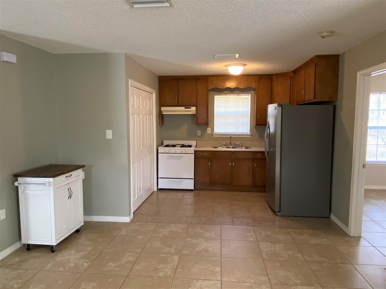 8171 Hurricane Road Bay Minette, AL 36507 - Photo 10 of 29 Kitchen