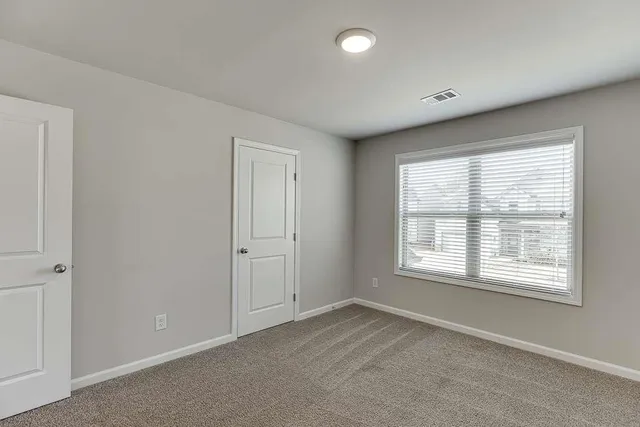 $2,600 | 6029 Fair Winds Cove, Flowery Branch, GA 30542