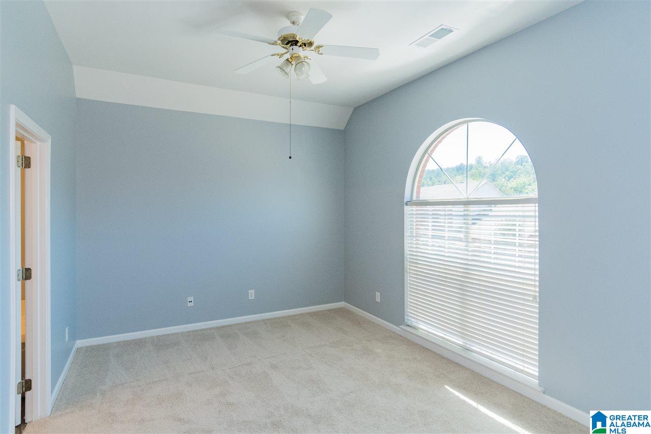 431 Cambrian Ridge Trail Pelham, AL 35124 - Photo 8 of 31