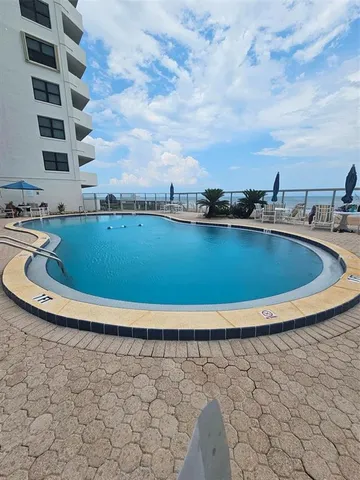 $299,000 | 1415 Ocean Shore Boulevard, Unit 1112, Ormond Beach, FL 32176