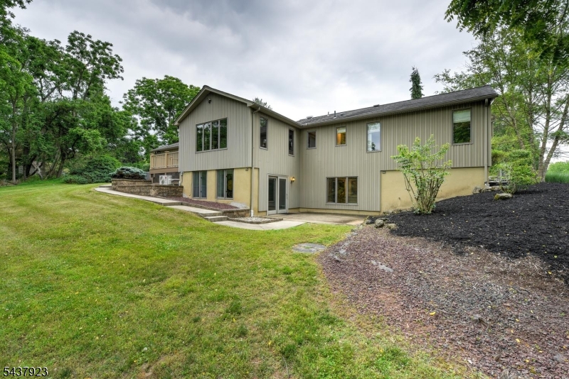 1 Hendrick Road Flemington, NJ 08822 - Photo 42 of 44