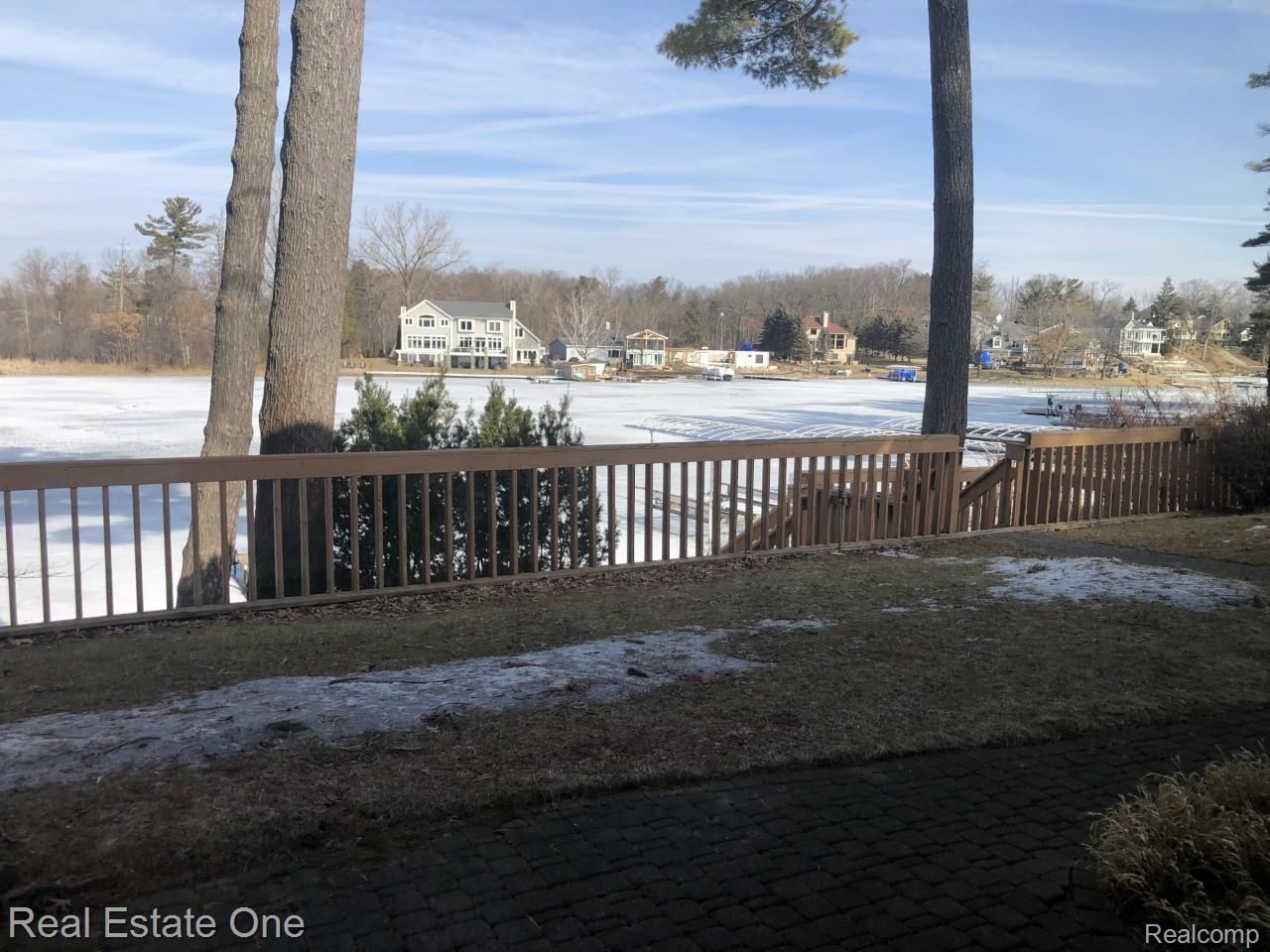 944 Pine Tree Road West Lake Orion, MI 48362 - Photo 57 of 81 Gorgeous views